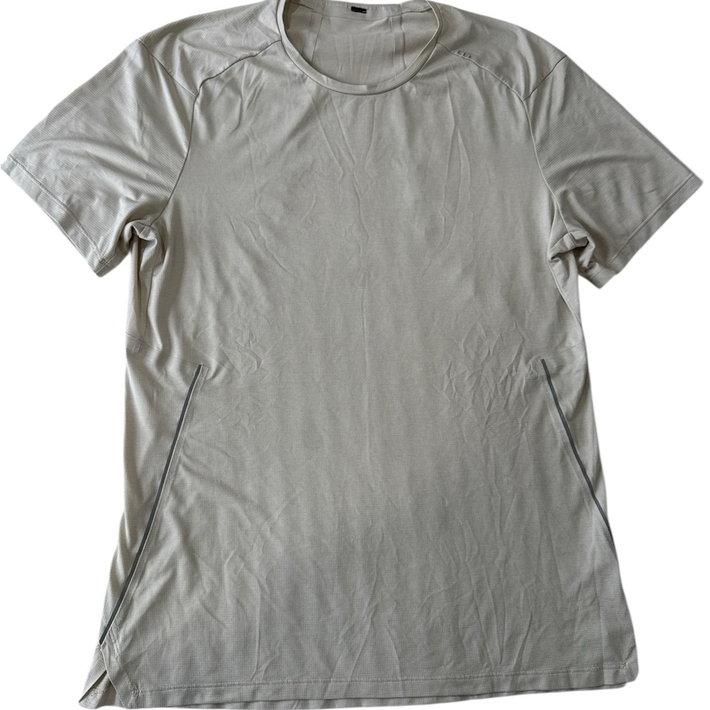 lululemon athletica Men's Short Sleeve Crew Shirt - Light Beige